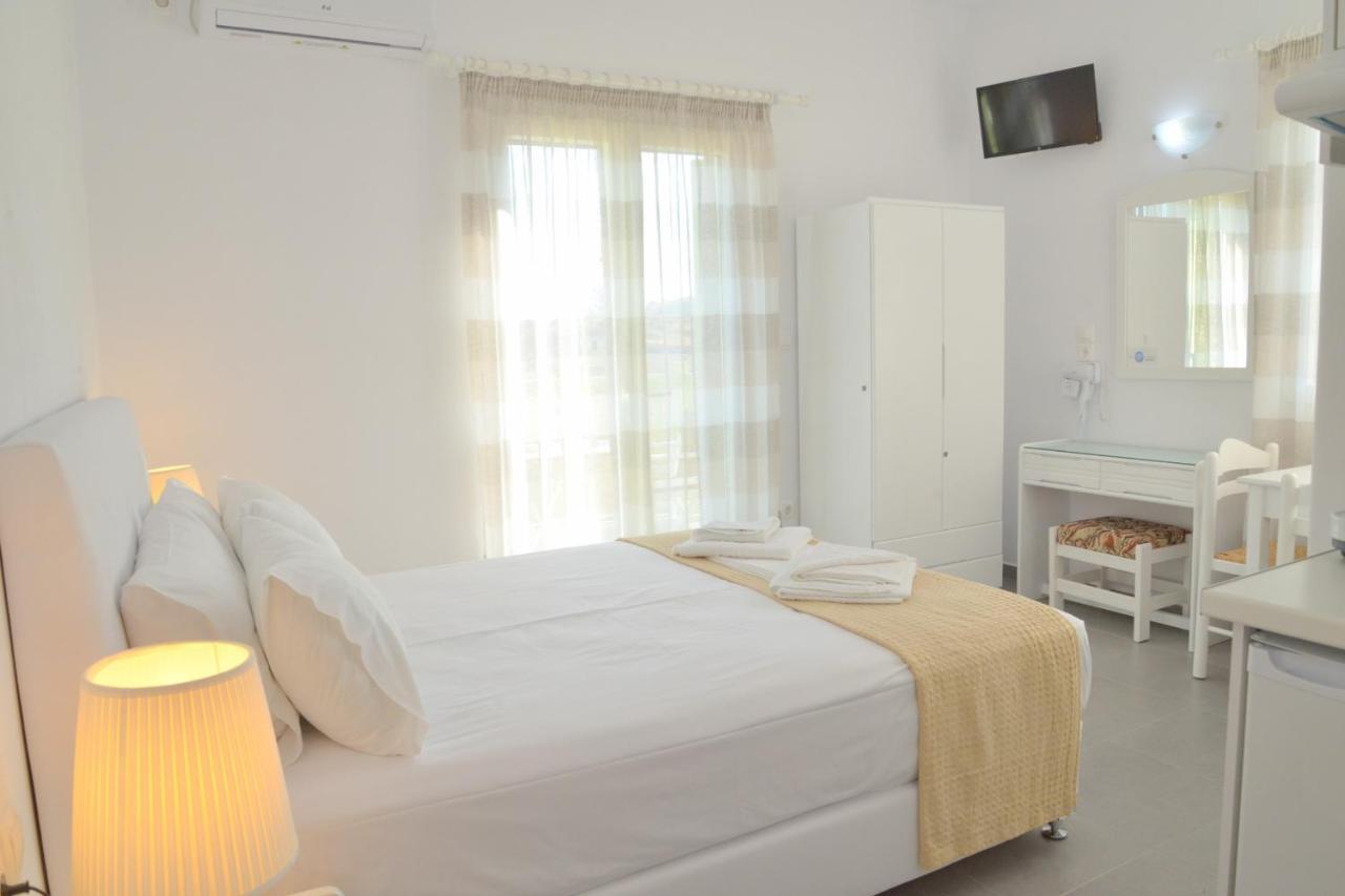 Zeras Apartments 阿达玛斯 外观 照片